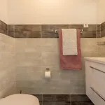 Odesa With Shared Pool شقة زادار