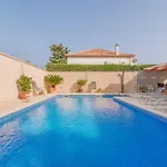 Odesa With Shared Pool 公寓 扎达尔