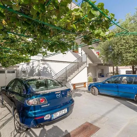 Odesa With Shared Pool Apartment