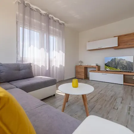 Apartamento Odesa With Shared Pool