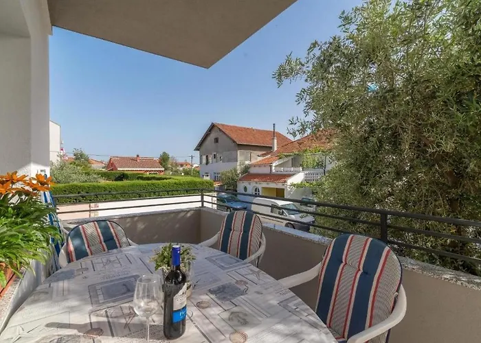 Odesa With Shared Pool Apartament *