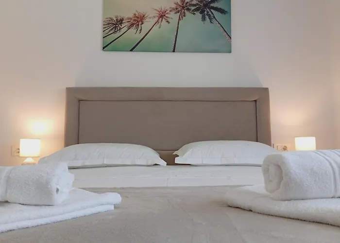 Apartament Odesa With Shared Pool *